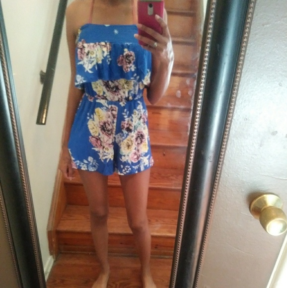 Blue floral romper - Picture 7 of 7